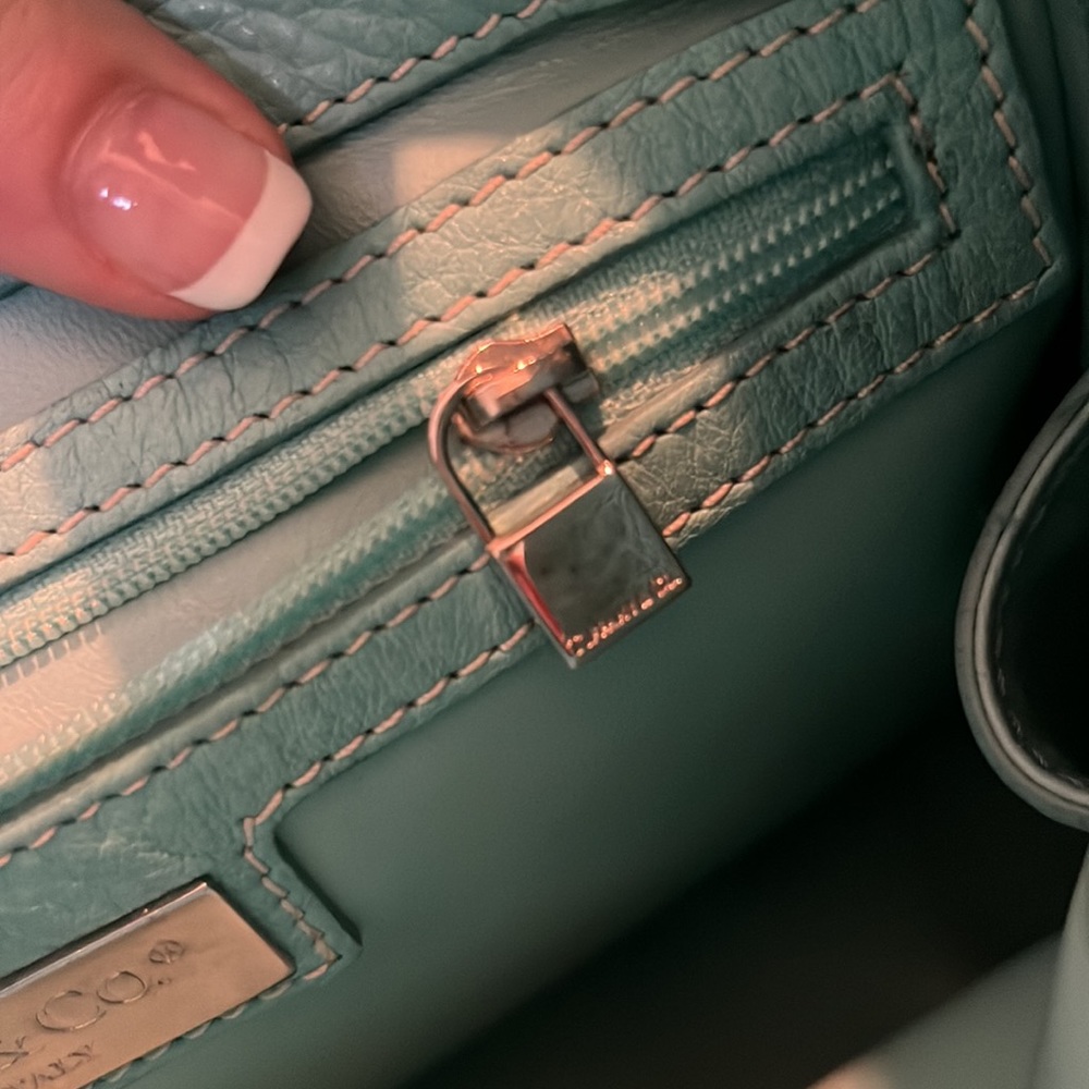 🩵 Tiffany & Co Purse 🩵 - Picture 15 of 15